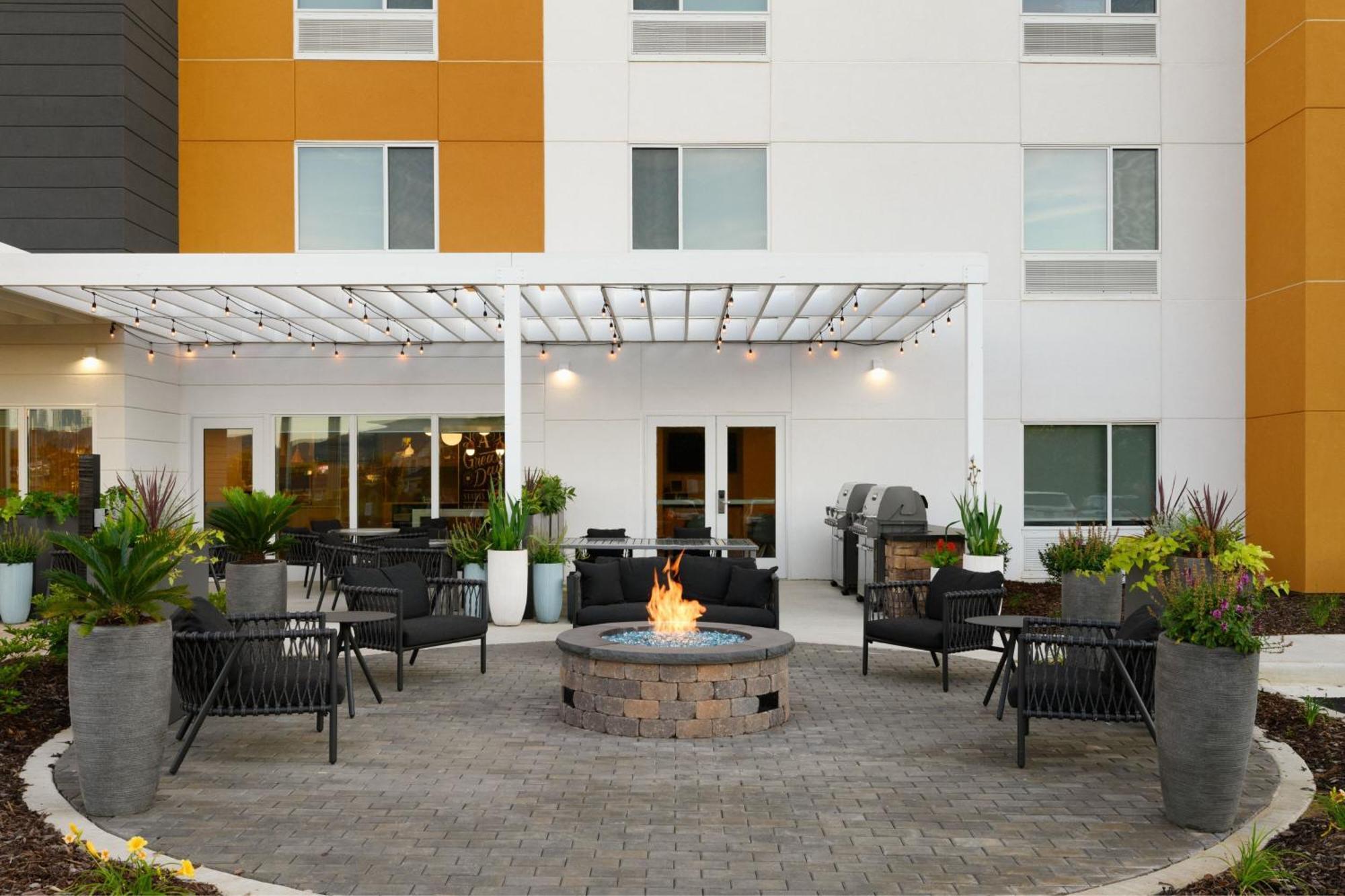 Towneplace Suites By Marriott Oxford Al Zewnętrze zdjęcie